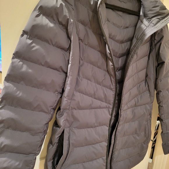 Women's Gray Puffer Jacket - Picture 3 of 13